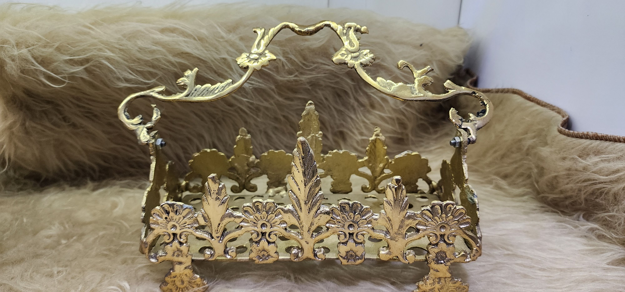 جاقاشقي دسته دار گل دار برنزي 